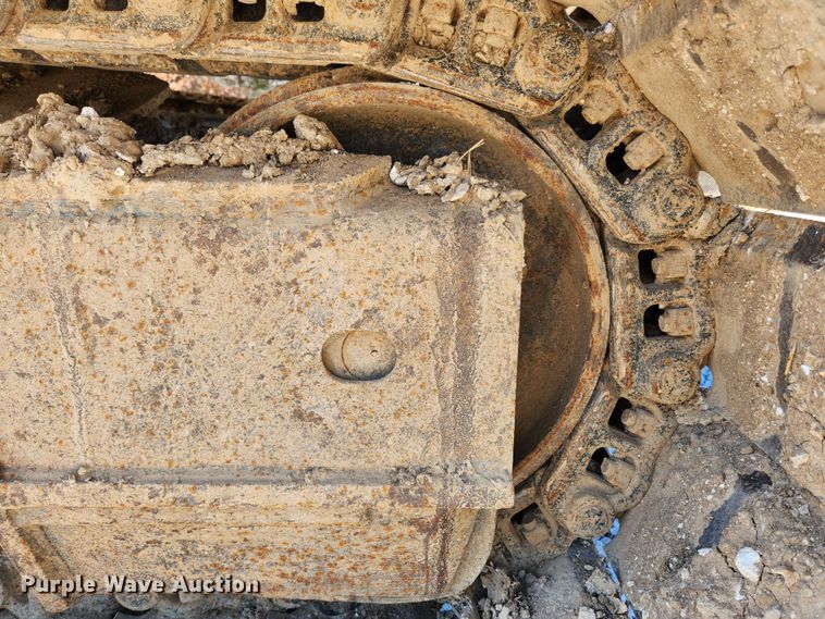 image for item JB9775 1995 Komatsu PC220LC-6L  excavator