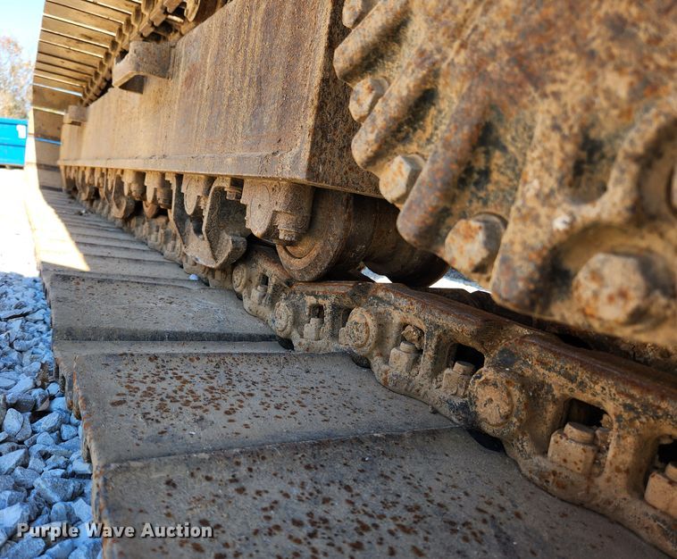 image for item JB9775 1995 Komatsu PC220LC-6L  excavator