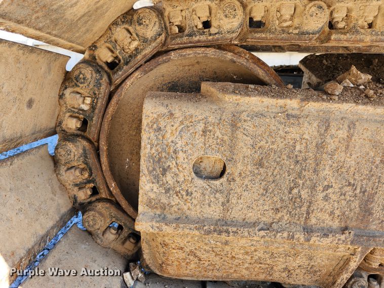 image for item JB9775 1995 Komatsu PC220LC-6L  excavator