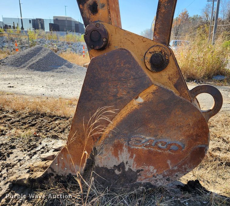 image for item JB9776 2003 Case CX330  excavator