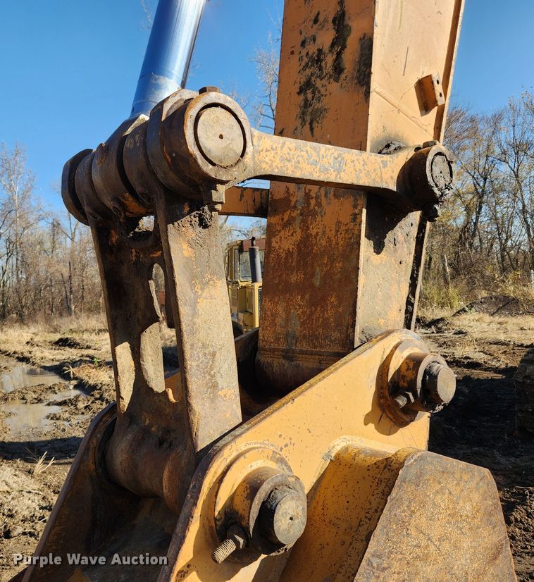 image for item JB9776 2003 Case CX330  excavator