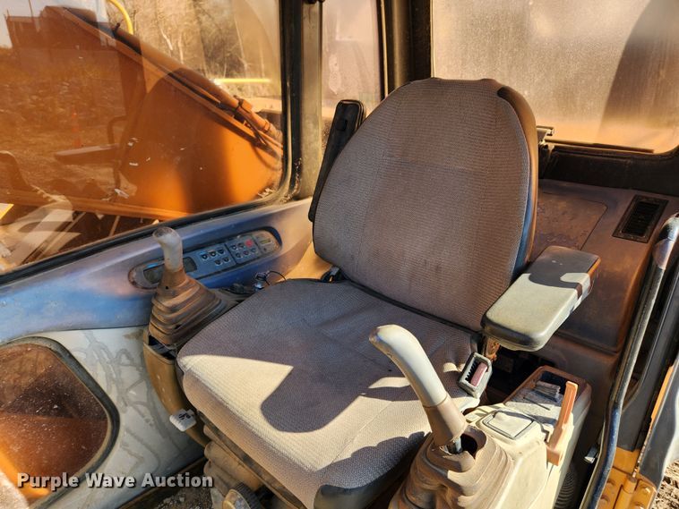 image for item JB9776 2003 Case CX330  excavator