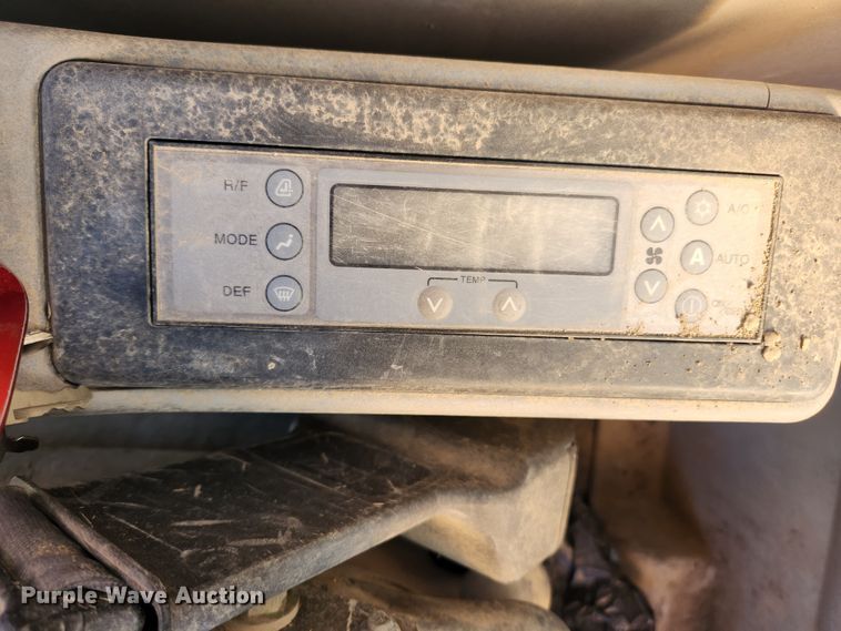 image for item JB9776 2003 Case CX330  excavator