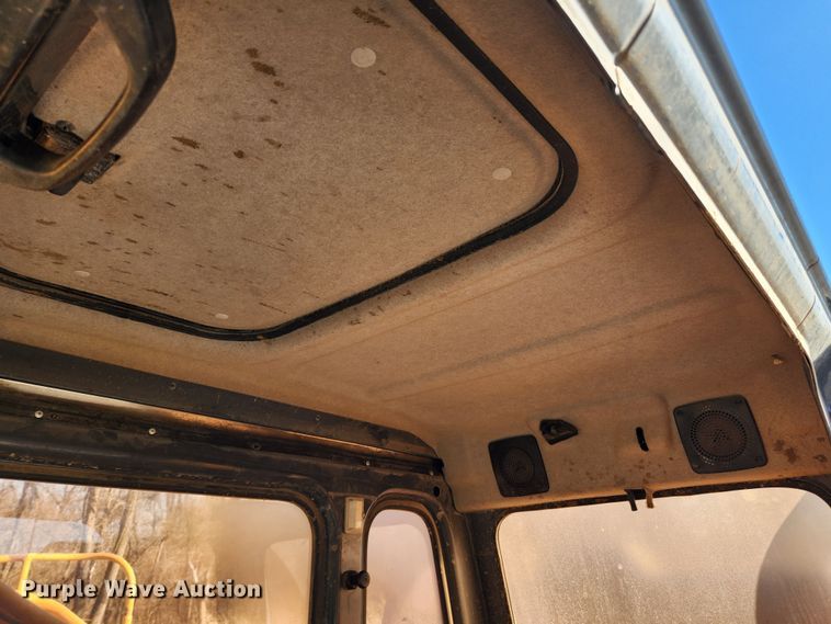 image for item JB9776 2003 Case CX330  excavator