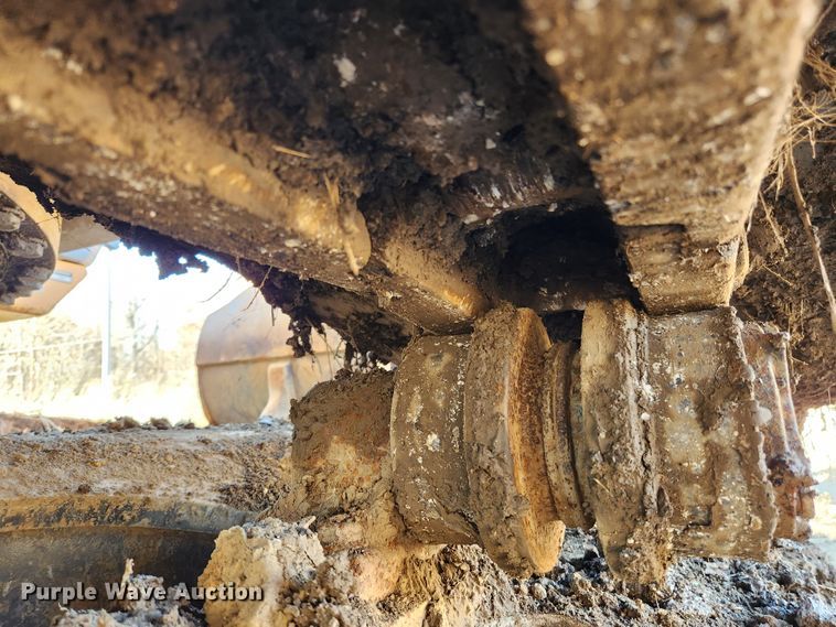 image for item JB9776 2003 Case CX330  excavator