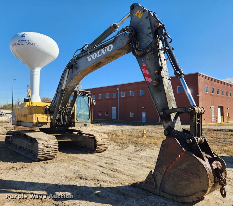 image for item JB9777 2004 Volvo EC360BLC  excavator