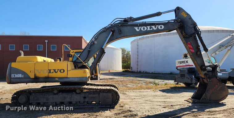 image for item JB9777 2004 Volvo EC360BLC  excavator
