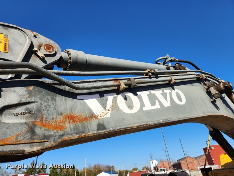 image for item JB9777 2004 Volvo EC360BLC  excavator