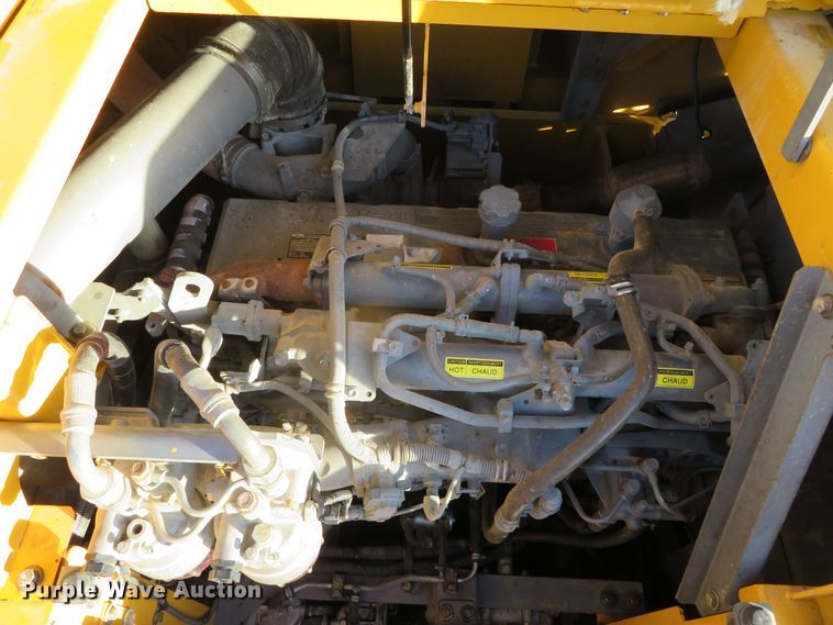 image for item JC9271 2014 John Deere 870G LC  excavator