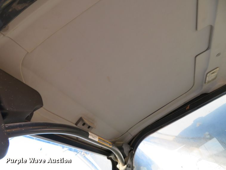 image for item JC9271 2014 John Deere 870G LC  excavator