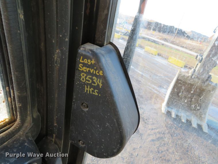 image for item JC9271 2014 John Deere 870G LC  excavator