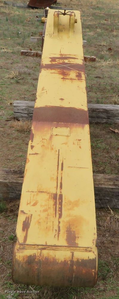 image for item JC9278 Caterpillar  13' excavator stick