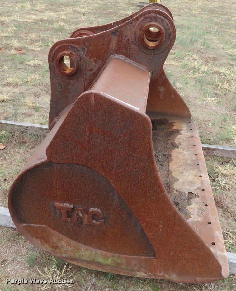 image for item JC9281 TAG 21146-01  excavator bucket