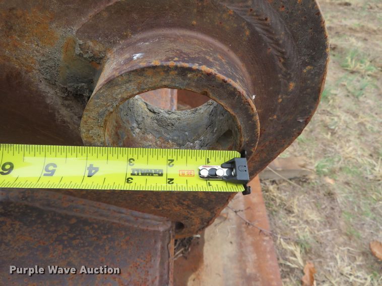 image for item JC9282 Power Plus 39255-01  excavator bucket