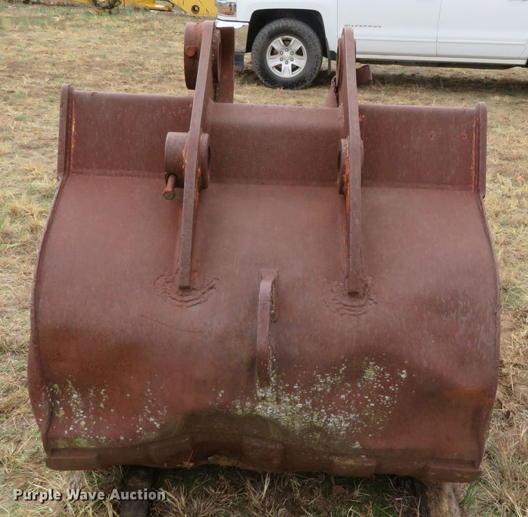 image for item JC9283 Central Fabricators  48"W excavator bucket