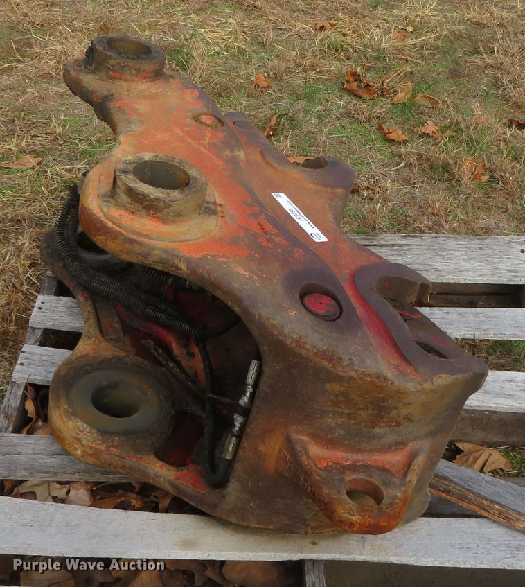 image for item JC9285 Hydraulic quick coupler