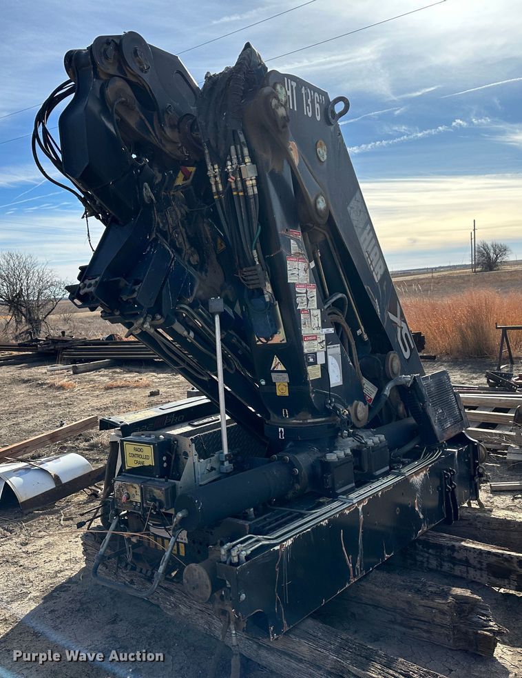 image for item JD9672 Hiab HB100X  crane