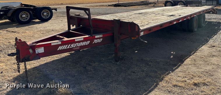 image for item JD9675 2006 Hillsboro  equipment trailer