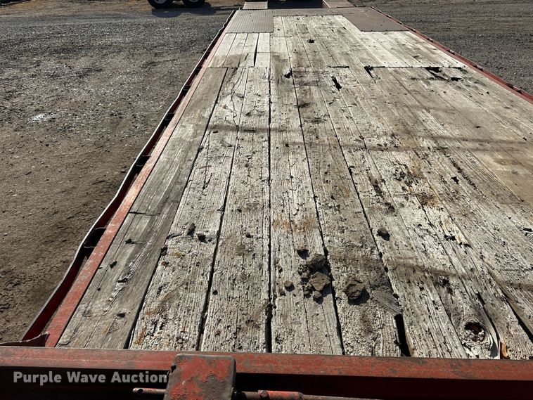 image for item JD9675 2006 Hillsboro  equipment trailer