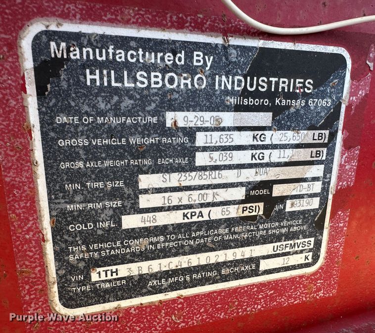 image for item JD9675 2006 Hillsboro  equipment trailer
