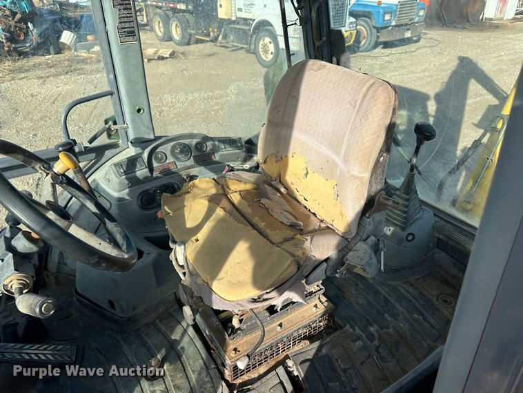 image for item JD9680 New Holland 555E  backhoe