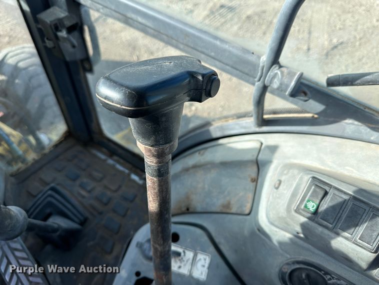 image for item JD9680 New Holland 555E  backhoe