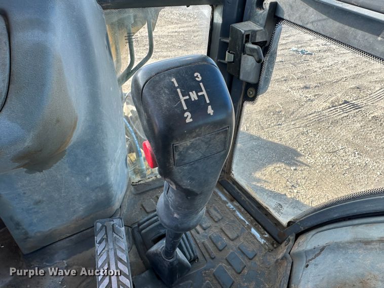 image for item JD9680 New Holland 555E  backhoe