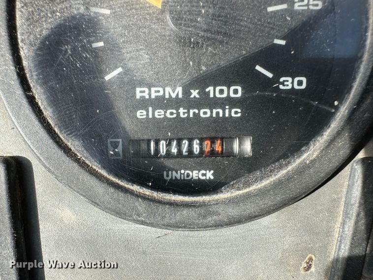 image for item JD9680 New Holland 555E  backhoe