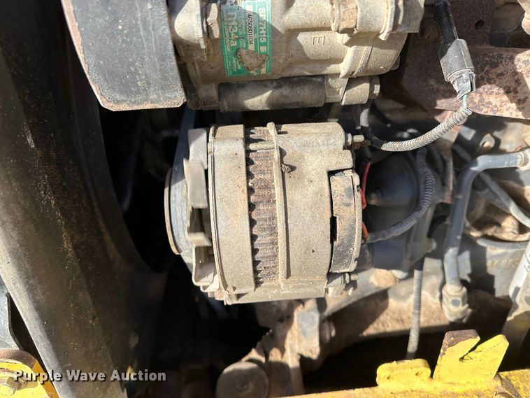 image for item JD9680 New Holland 555E  backhoe