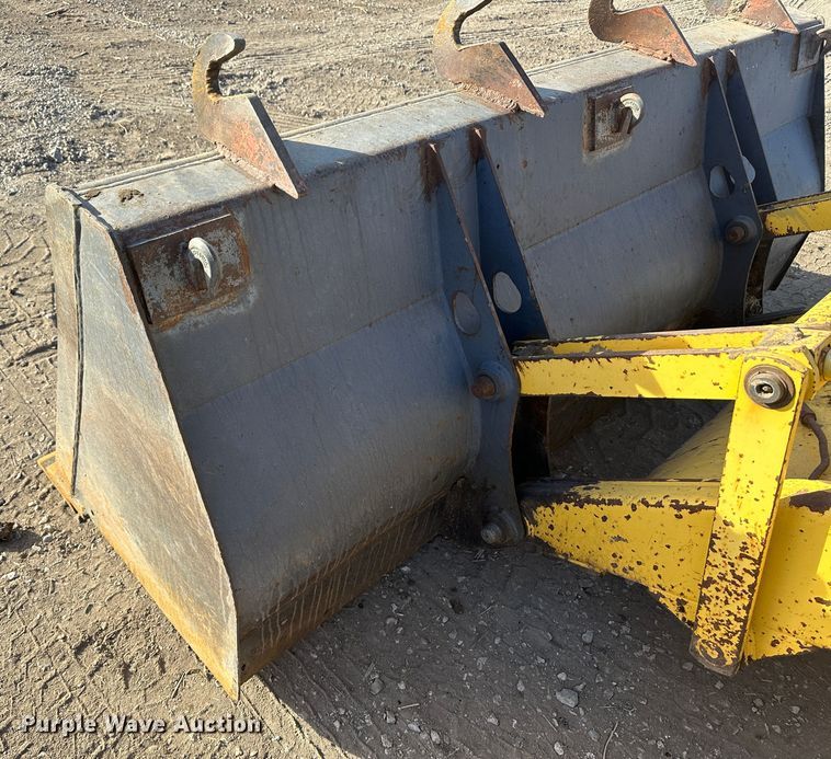 image for item JD9680 New Holland 555E  backhoe