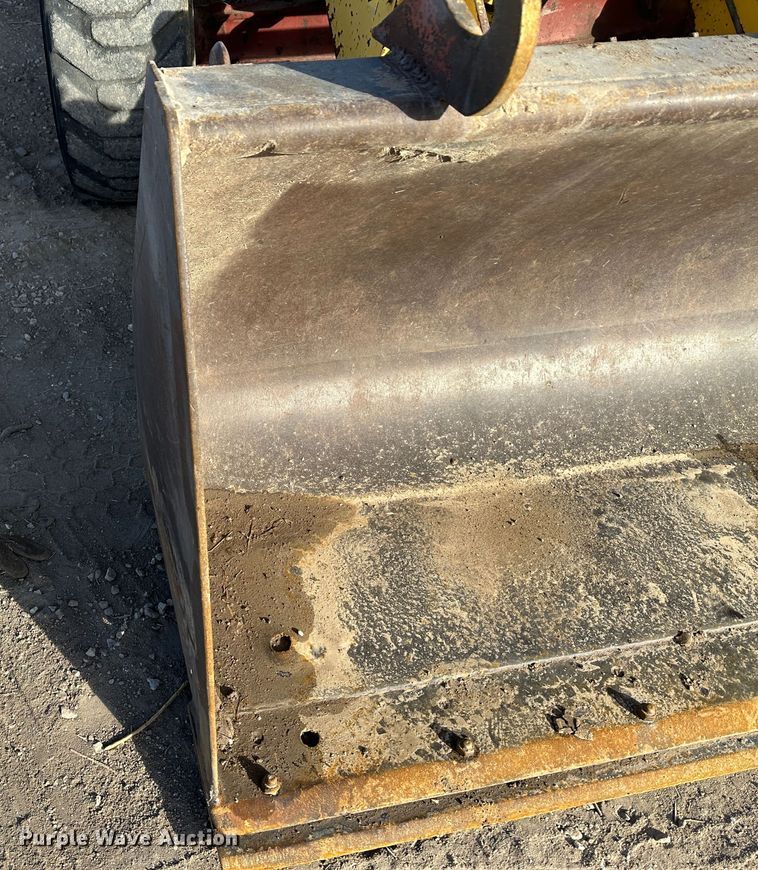 image for item JD9680 New Holland 555E  backhoe