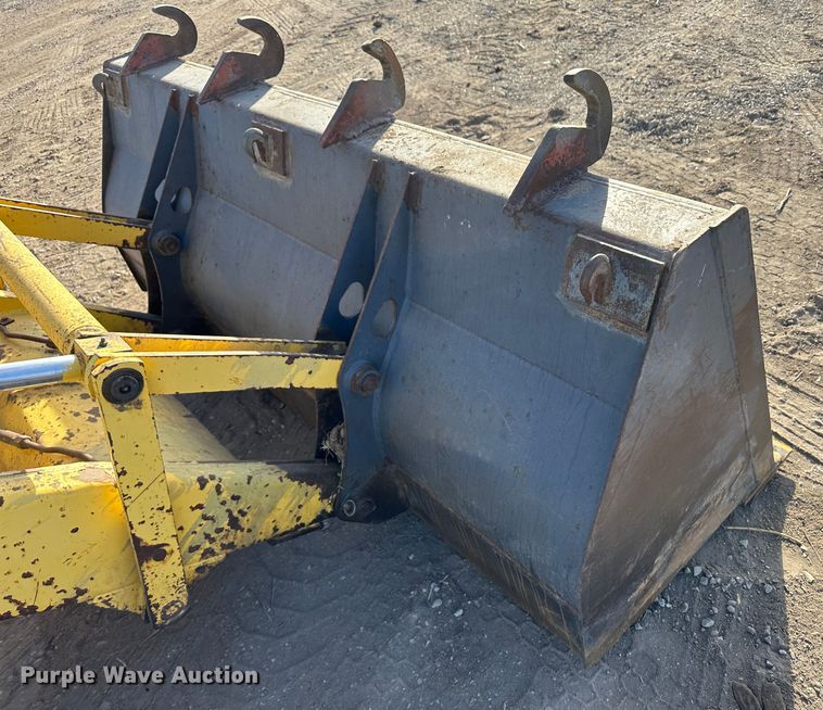 image for item JD9680 New Holland 555E  backhoe