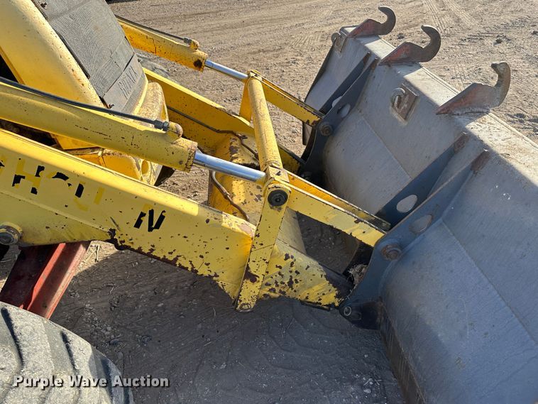 image for item JD9680 New Holland 555E  backhoe