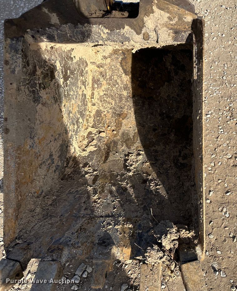 image for item JD9680 New Holland 555E  backhoe