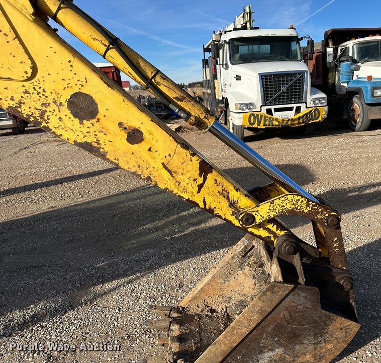 image for item JD9680 New Holland 555E  backhoe