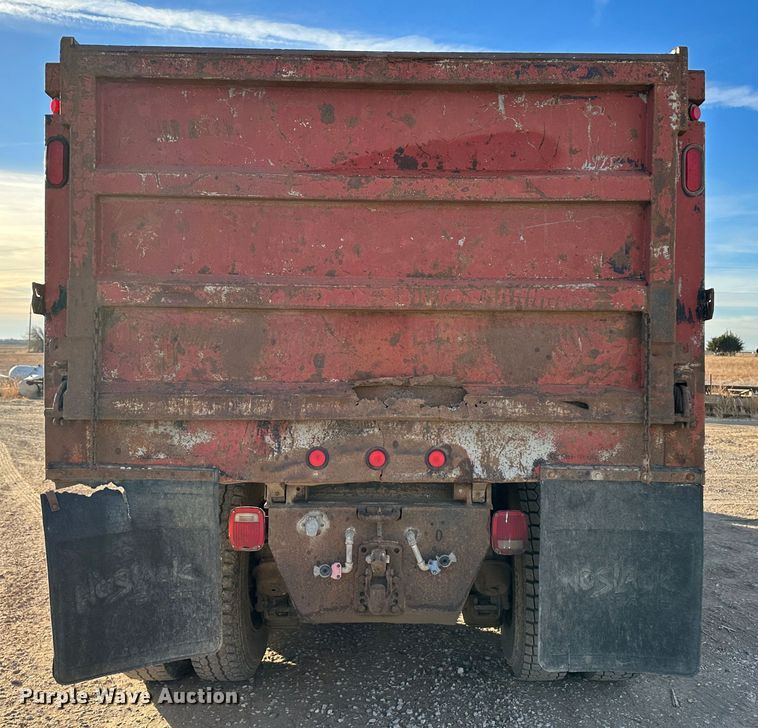 image for item JD9682 1998 Mack RD688S dump truck