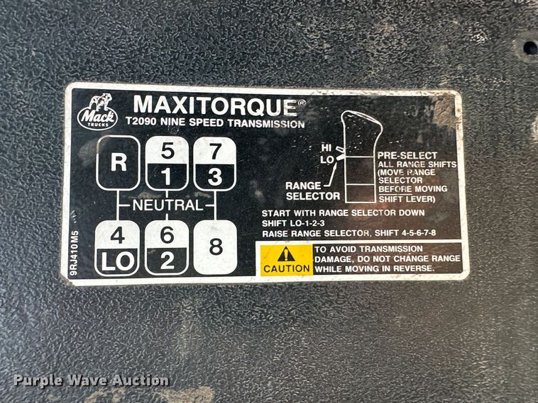 image for item JD9682 1998 Mack RD688S dump truck