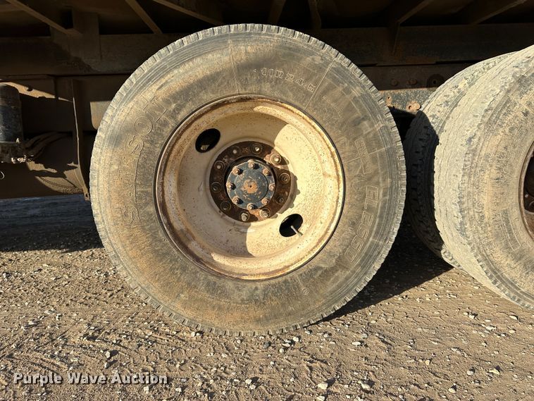 image for item JD9682 1998 Mack RD688S dump truck