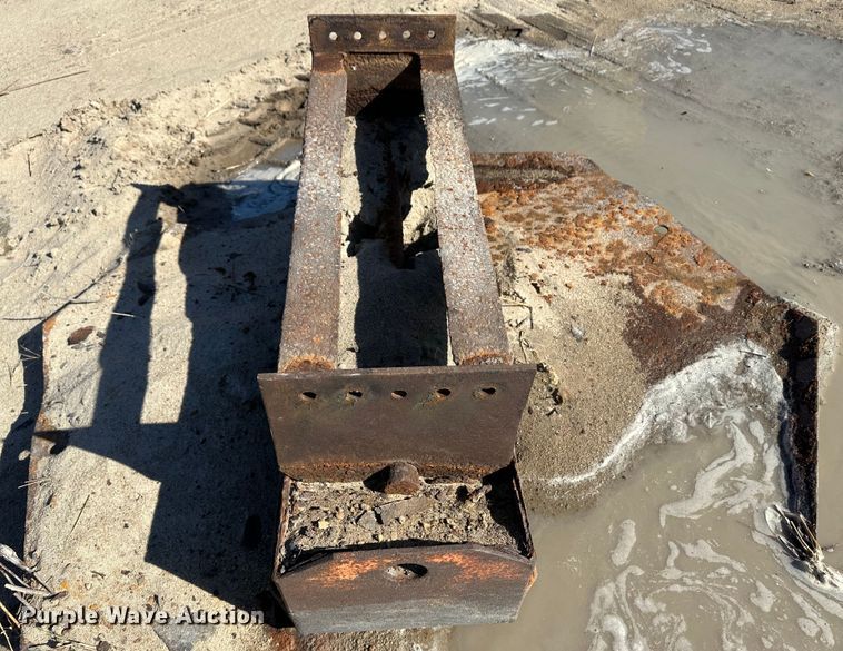 image for item JD9741 Kolberg  mast stacker conveyor