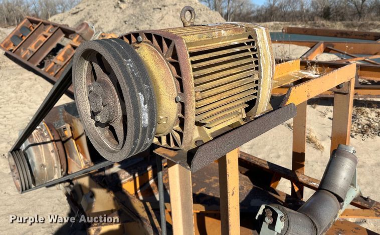 image for item JD9741 Kolberg  mast stacker conveyor