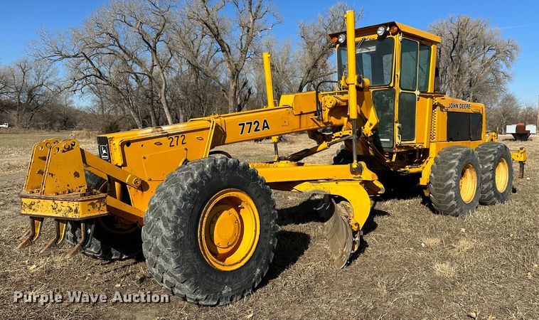 image for item JD9746 John Deere 772A  motor grader