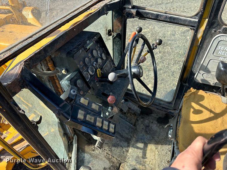 image for item JD9746 John Deere 772A  motor grader