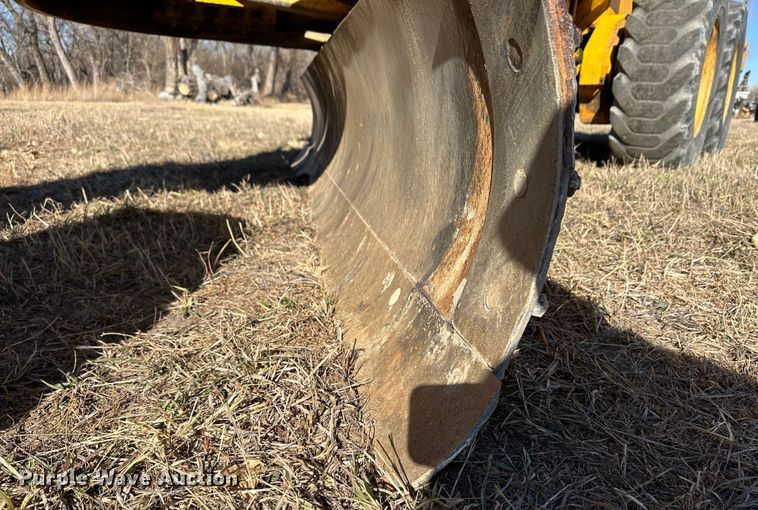 image for item JD9746 John Deere 772A  motor grader