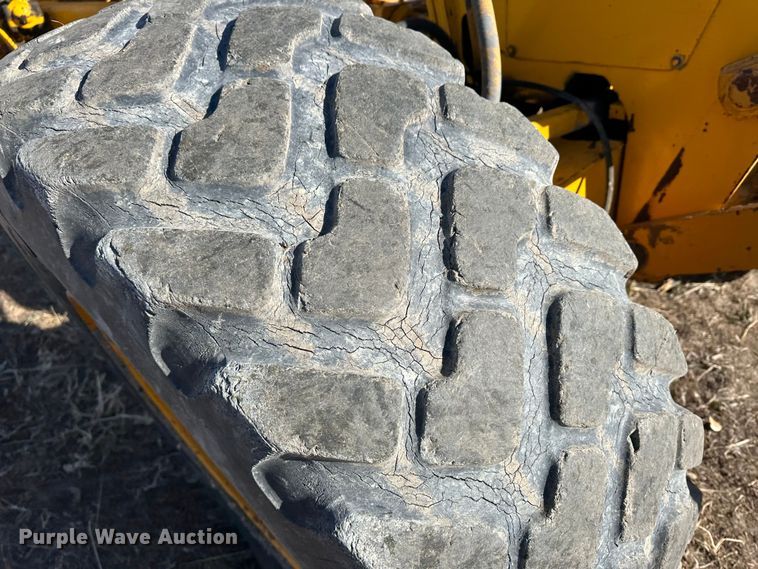 image for item JD9746 John Deere 772A  motor grader