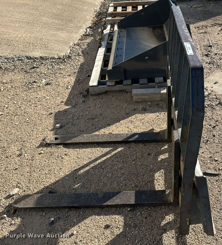 image for item JD9765 42"L skid steer forks