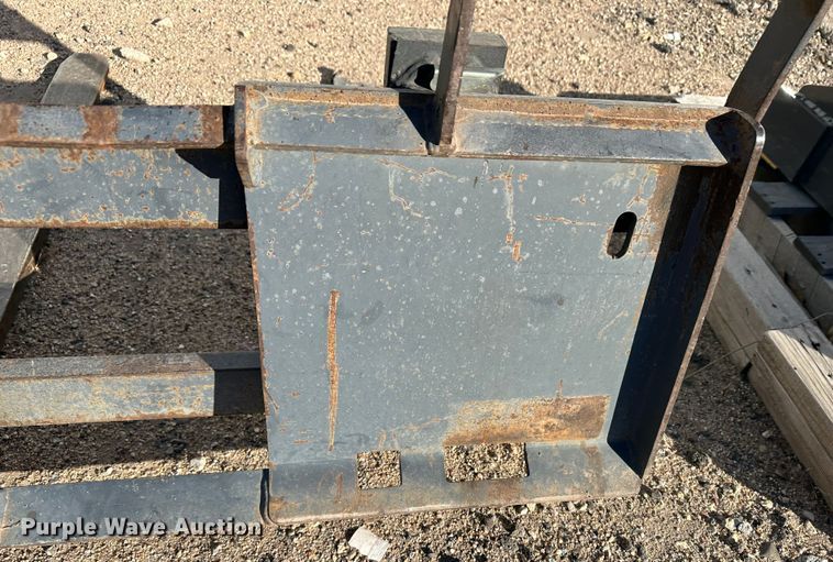 image for item JD9765 42"L skid steer forks