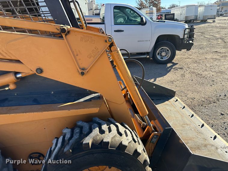 image for item JD9766 2000 Case 1845C  skid steer loader