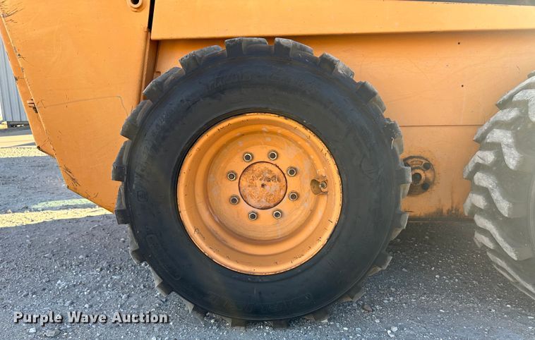 image for item JD9766 2000 Case 1845C  skid steer loader