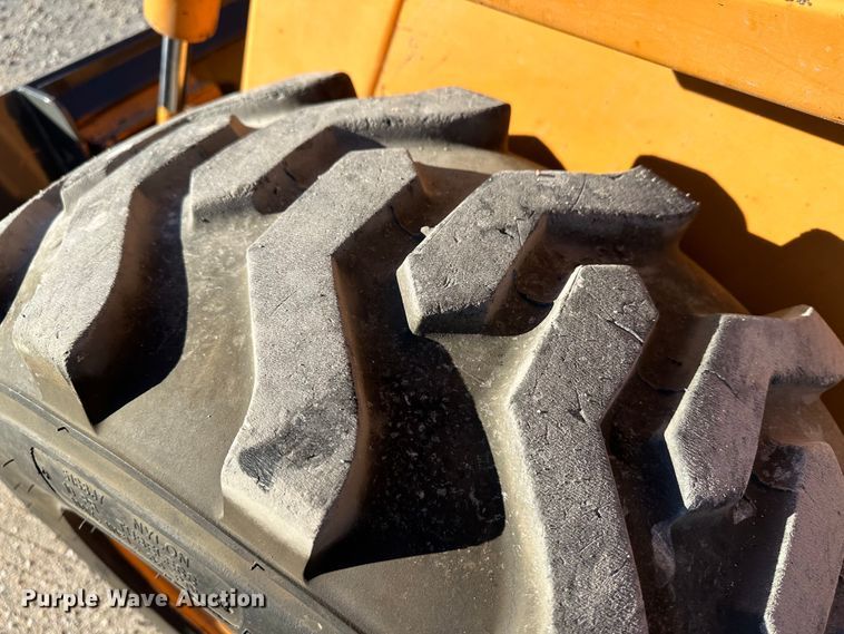 image for item JD9766 2000 Case 1845C  skid steer loader