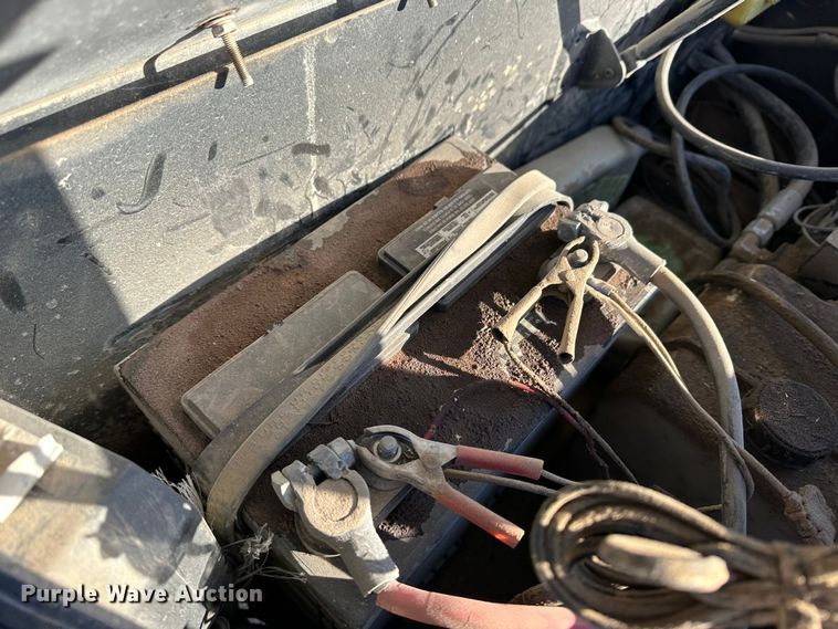 image for item JD9768 2015 PJ D9162  dump trailer